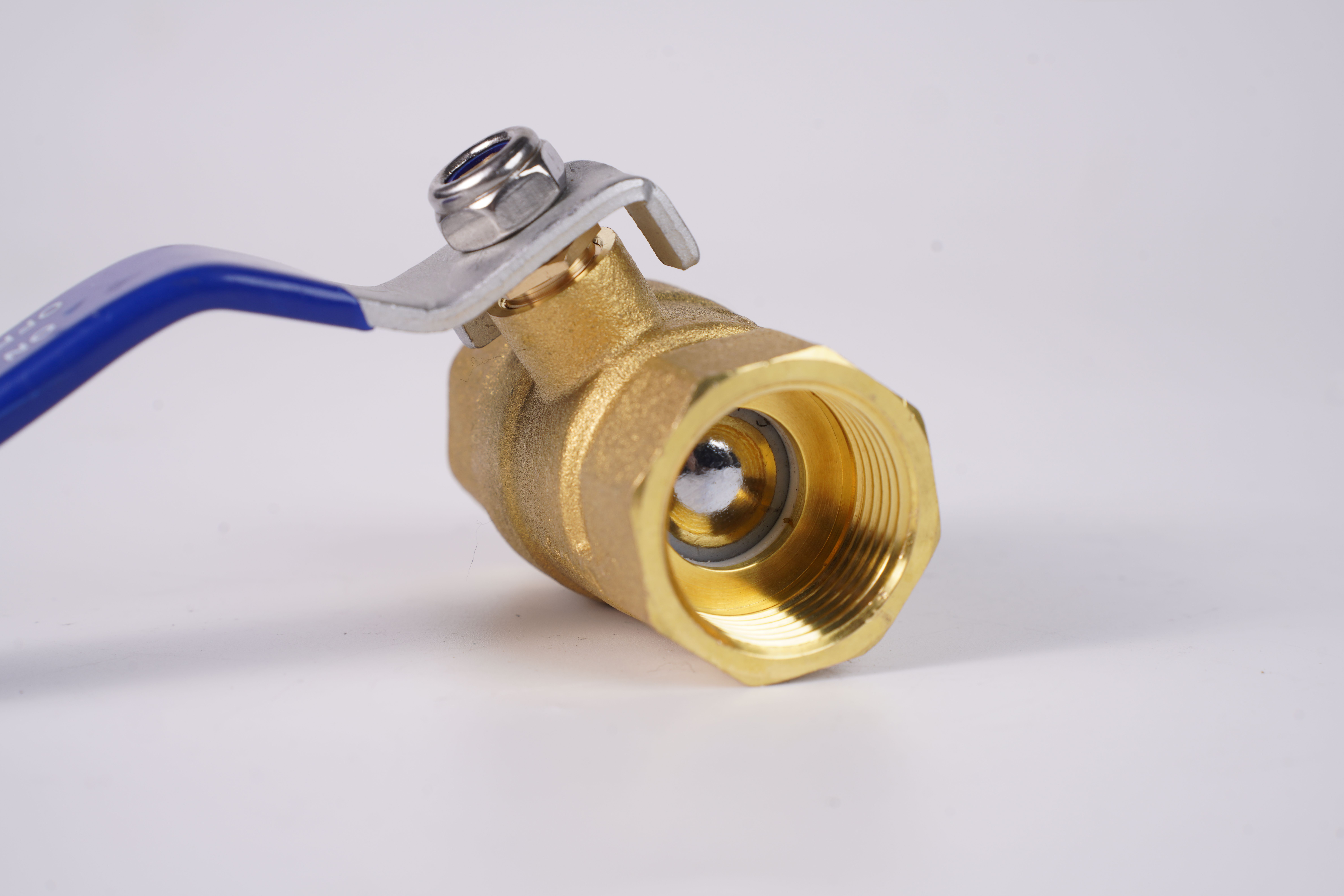 3/8-8 Brass Ball Valve Barb Connector Pneumatic Male Thread Manual Power General Water Gas Oil OEM Customizable MIP FIP Female manufacture